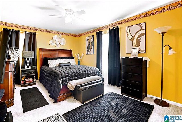 1932 4TH STREET NE, Center Point, AL 35215