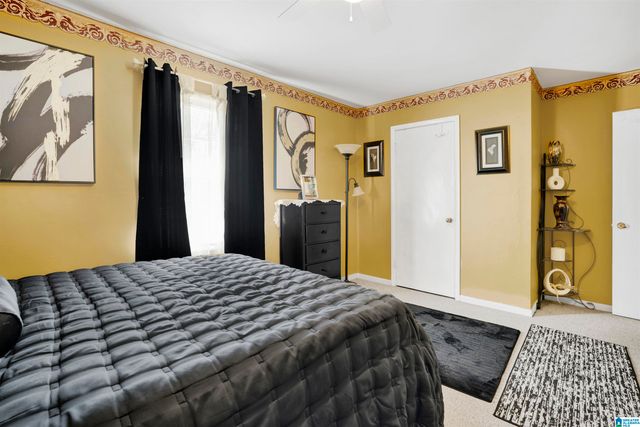 1932 4TH STREET NE, Center Point, AL 35215