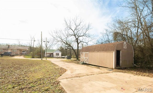 112 E 3rd Street, Grandin, MO 63943