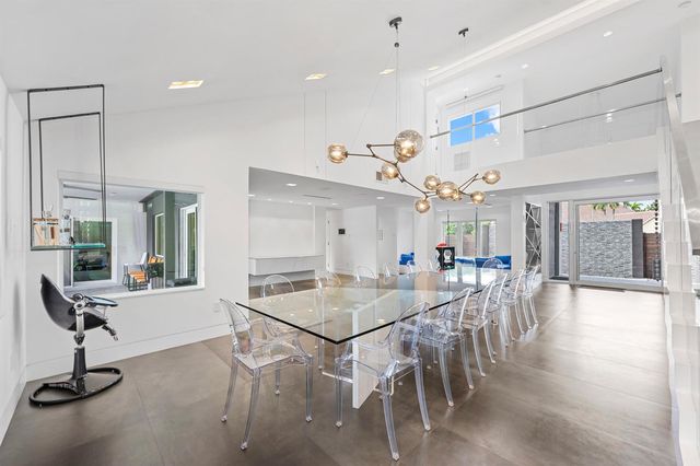 7047 San Sebastian Circle, Boca Raton, FL 33433