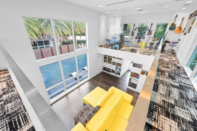 7047 San Sebastian Circle, Boca Raton, FL 33433