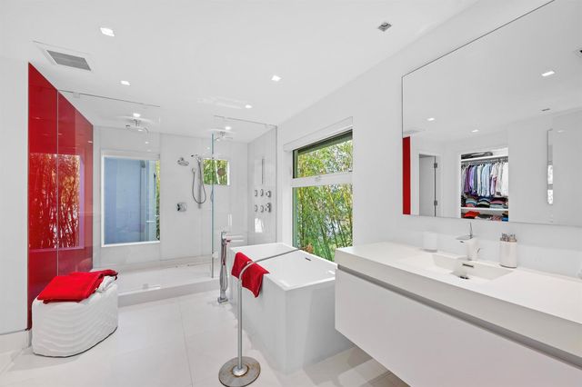 7047 San Sebastian Circle, Boca Raton, FL 33433