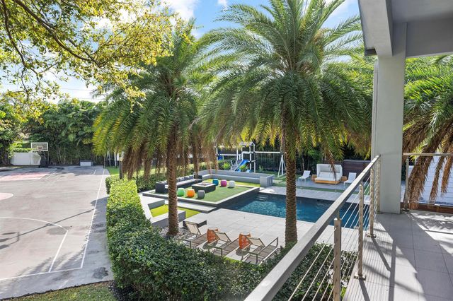 7047 San Sebastian Circle, Boca Raton, FL 33433