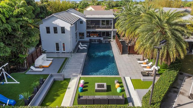 7047 San Sebastian Circle, Boca Raton, FL 33433