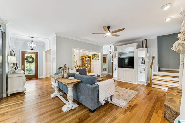 6877 ROPER ROAD, Trussville, AL 35173