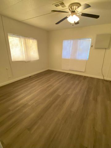 601 N Kirby Street 281, Hemet, CA 92545