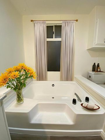 601 N Kirby Street 281, Hemet, CA 92545