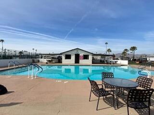 601 N Kirby Street 281, Hemet, CA 92545