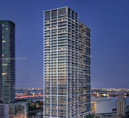 159 NE 6th St 5013, Miami, FL 33132
