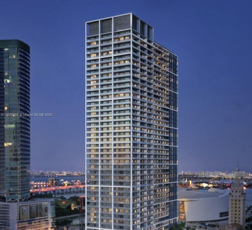 159 NE 6th St PH-5013, Miami, FL 33132