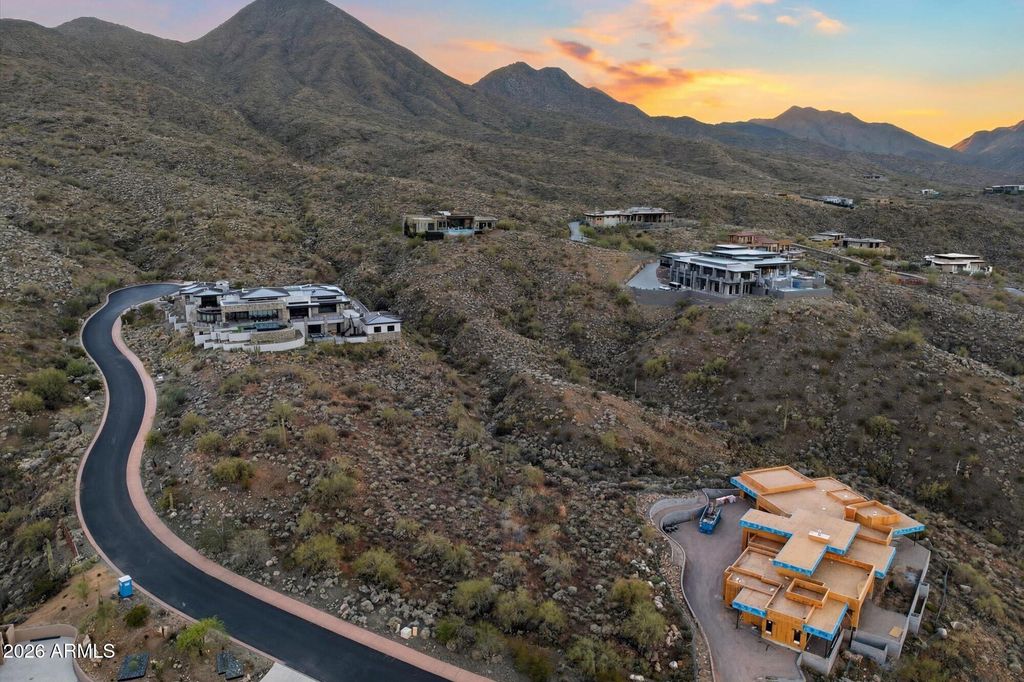 Image 5 of property listing at 14222 E GREY OWL Trail 168, Fountain Hills, AZ 85268