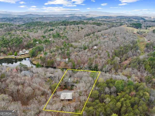 160 Adams Circle, Mineral Bluff, GA 30559