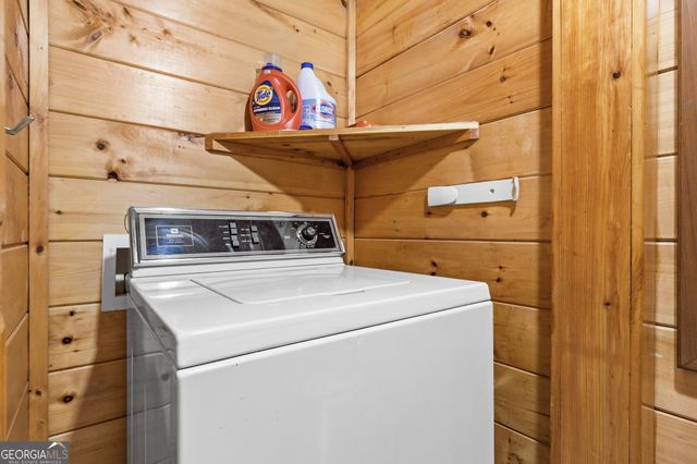 160 Adams Circle, Mineral Bluff, GA 30559