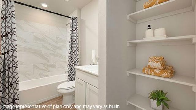 2704 Casey Drive, Yukon, OK 73099