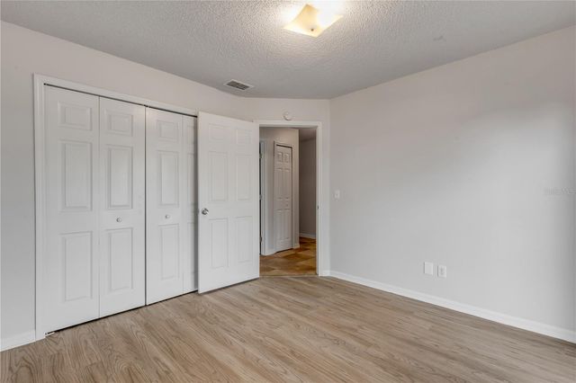 5546 REGAL OAK CIRCLE, Orlando, FL 32810