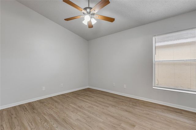 5546 REGAL OAK CIRCLE, Orlando, FL 32810