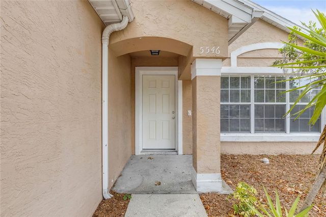 5546 REGAL OAK CIRCLE, Orlando, FL 32810