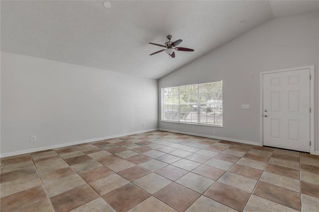 5546 REGAL OAK CIRCLE, Orlando, FL 32810