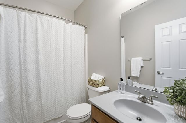 6164 Glenlaurel Drive, Hamilton Twp, OH 45039