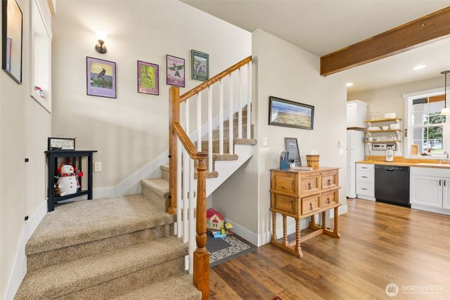 981 W Hendrickson Road, Sequim, WA 98382