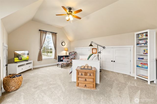 981 W Hendrickson Road, Sequim, WA 98382