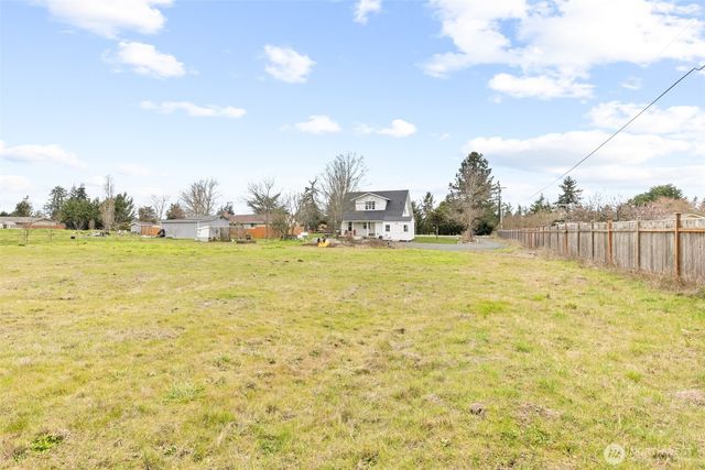 981 W Hendrickson Road, Sequim, WA 98382