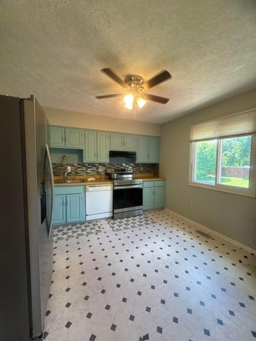 6017 Rosewood Place, Fairfield, OH 45014