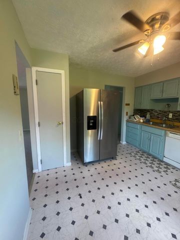 6017 Rosewood Place, Fairfield, OH 45014