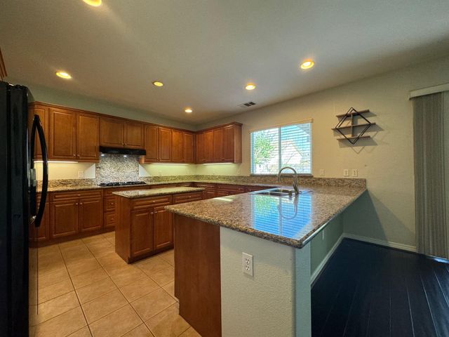 3701 Pondera Street, Lancaster, CA 93536