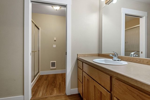 973 E Cascade Avenue, Sisters, OR 97759