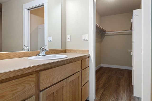 973 E Cascade Avenue, Sisters, OR 97759