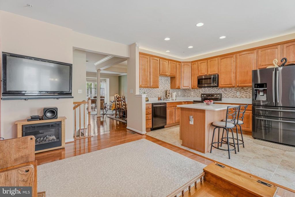 Image 10 of property listing at 5065 CAMEO TER, Perry Hall, MD 21128