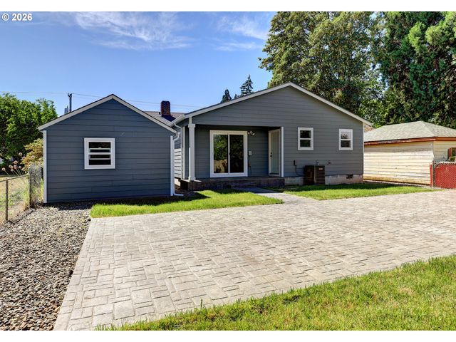 1637 HAWTHORNE St, Forest Grove, OR 97116