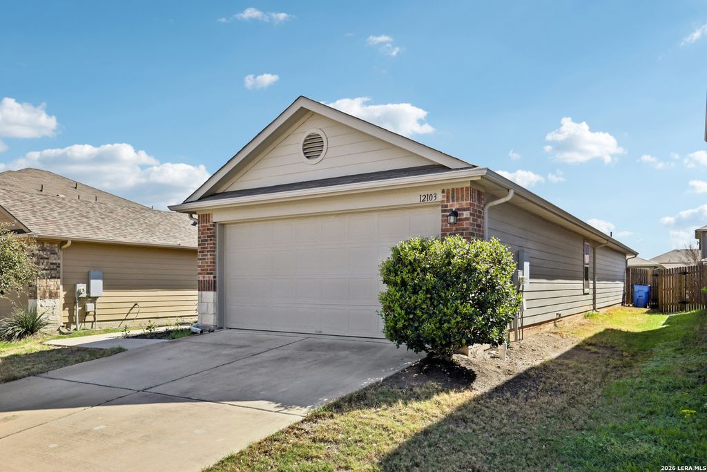 12103 Riprap, Manor, TX 78653