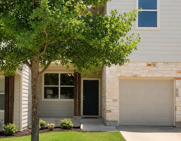 512 Eberhart LN 1205, Austin, TX 78745