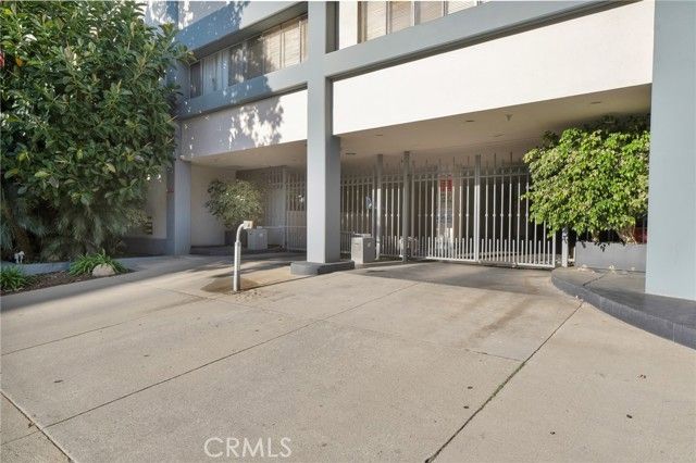 969 Hilgard, Los Angeles, CA 90024