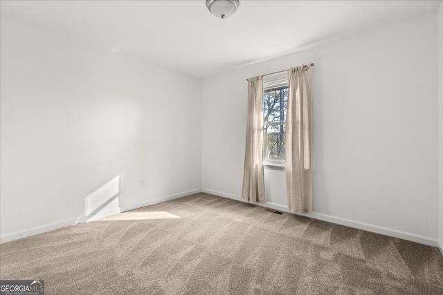 35 E Boxwood Drive SE, Cartersville, GA 30121