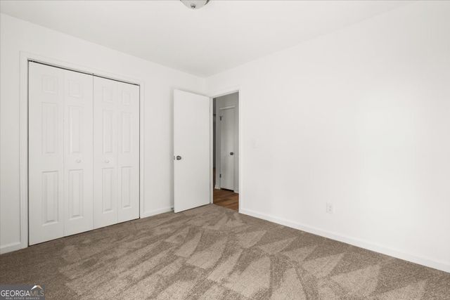 35 E Boxwood Drive SE, Cartersville, GA 30121