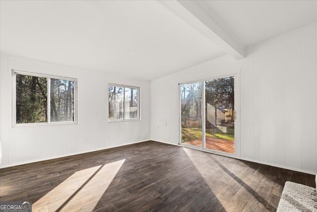 35 E Boxwood Drive SE, Cartersville, GA 30121