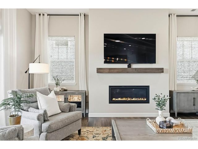 3117 Keepsake Way, Castle Rock, CO 80109