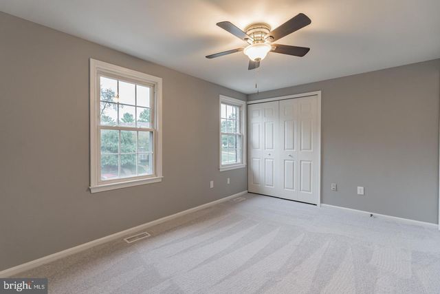 14365 WATERY MOUNTAIN CT, Centreville, VA 20120