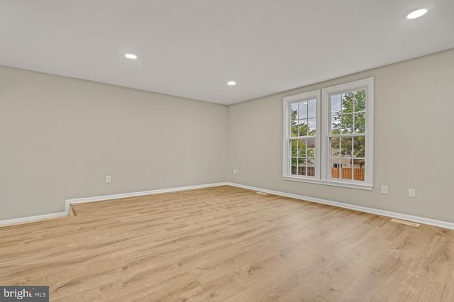 14365 WATERY MOUNTAIN CT, Centreville, VA 20120