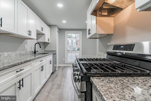 14365 WATERY MOUNTAIN CT, Centreville, VA 20120