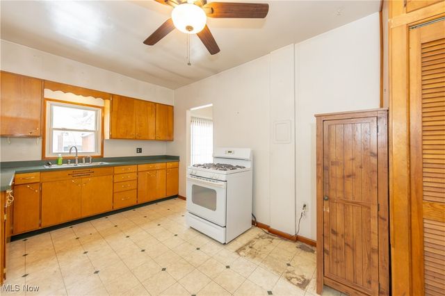 4229 Wichita Avenue, Cleveland, OH 44109