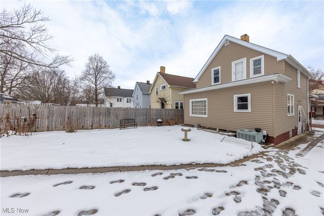 4229 Wichita Avenue, Cleveland, OH 44109