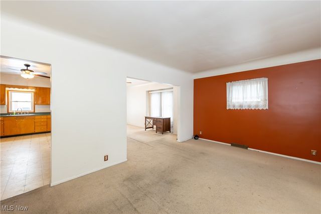 4229 Wichita Avenue, Cleveland, OH 44109