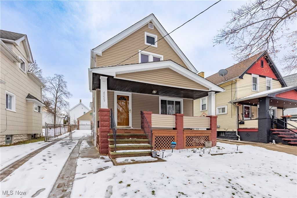 4229 Wichita Avenue, Cleveland, OH 44109