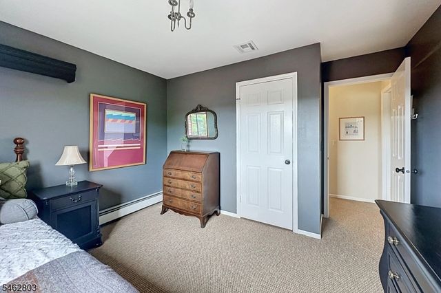 44 Hickory Hill Ct, Rockaway Twp., NJ 07866