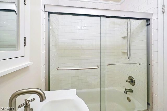 44 Hickory Hill Ct, Rockaway Twp., NJ 07866