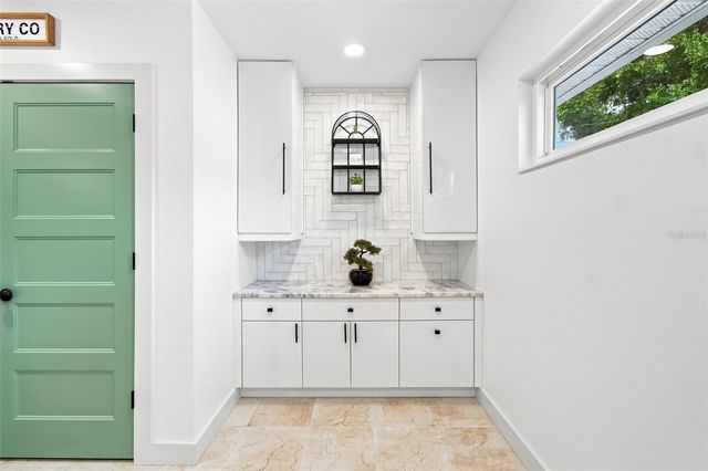 3745 1ST AVENUE N, St Petersburg, FL 33713